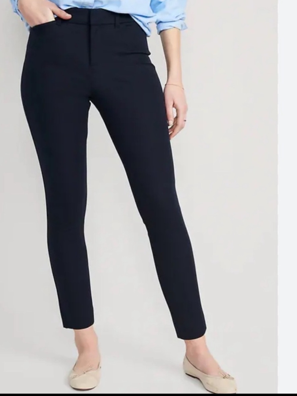 OLD NAVY Black High-Rise Pixie Women’s Sleek Pants Classic Neutral Size 8